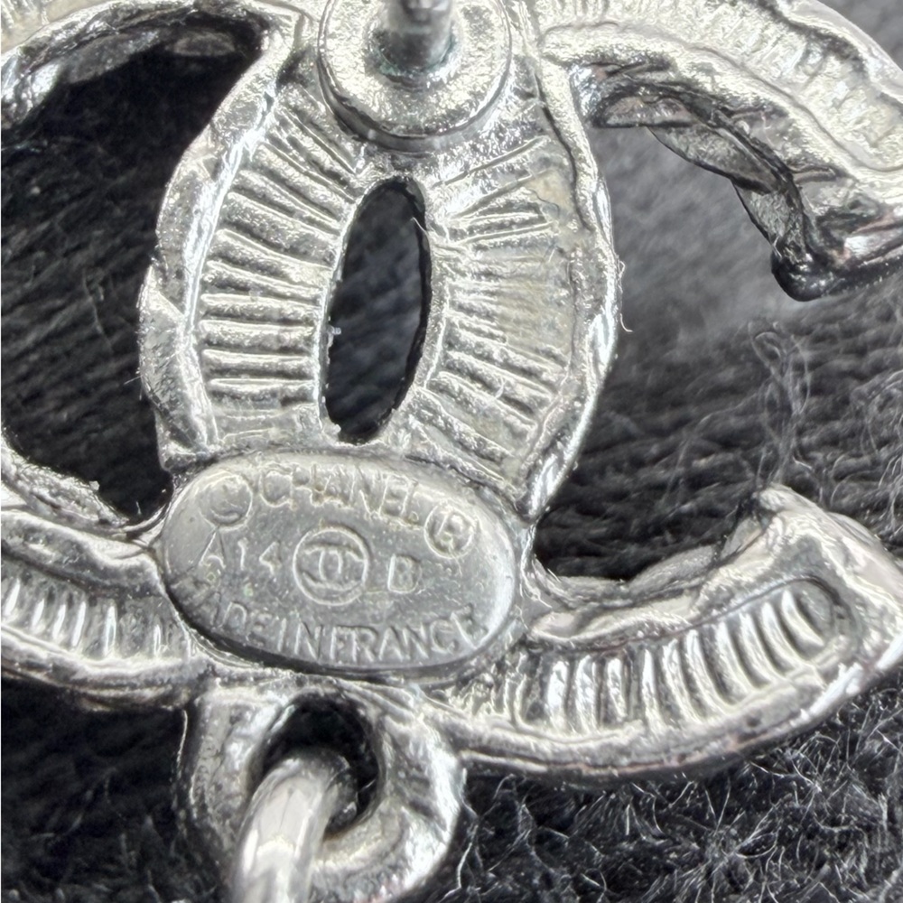 CHANEL Black Crystal Pearl Cc Drop Earrings - Picture 8 of 9